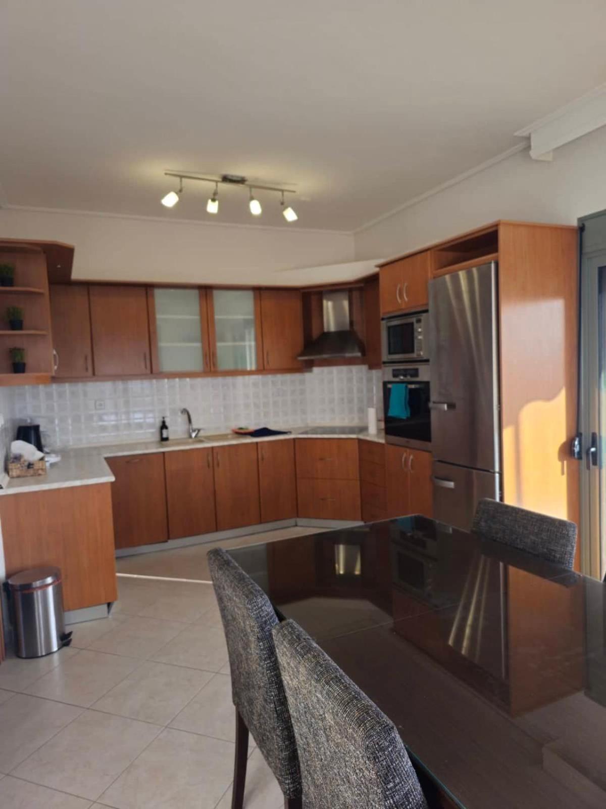 Penthouse At Town Appartement