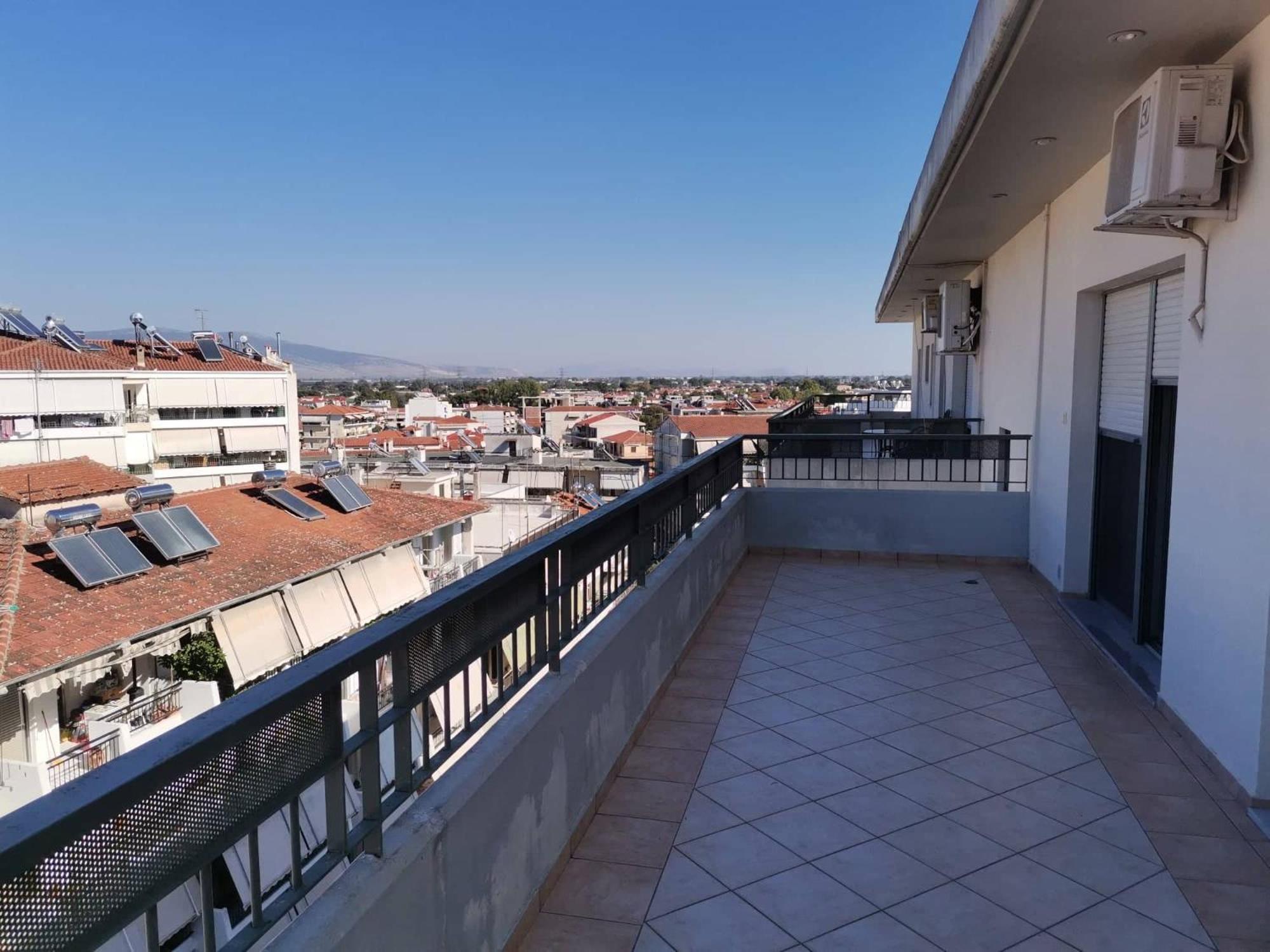 Penthouse At Town *